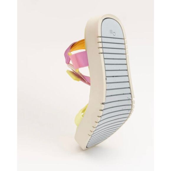 NWOT Oncept Rio Sandal in Cosmo Multi Ombre - Picture 4 of 5